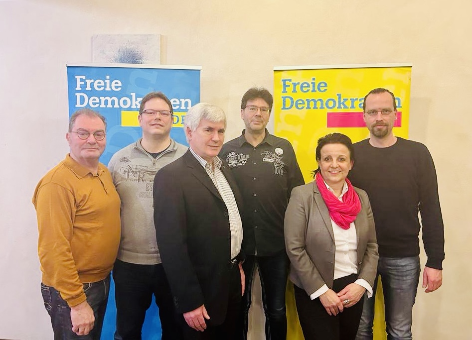 Neuer Vorstand: v.L. Michael Klotz, Andreas Schwan, Jörg Barth, Martin Schwarz, Nicole M. Pfeffer, Marcus Fritzschka 